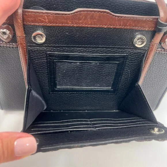 Brighton Heart Peekaboo Handbag - Picture 6 of 11